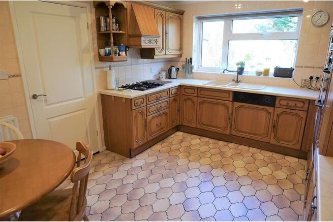 Kitchen / Breakfast