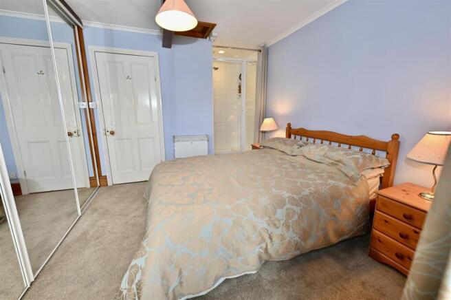 3 bed Cottage for sale Image 8
