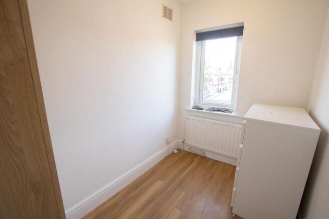 3 bed Semi-Detached for sale Image 12
