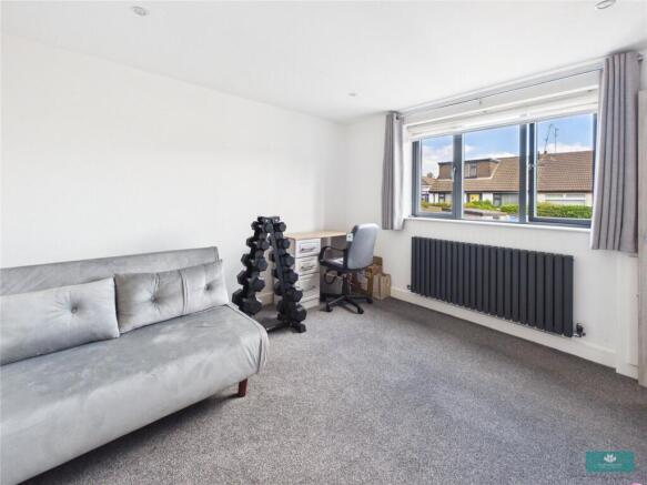 3 bed Semi-Detached for sale Image 6