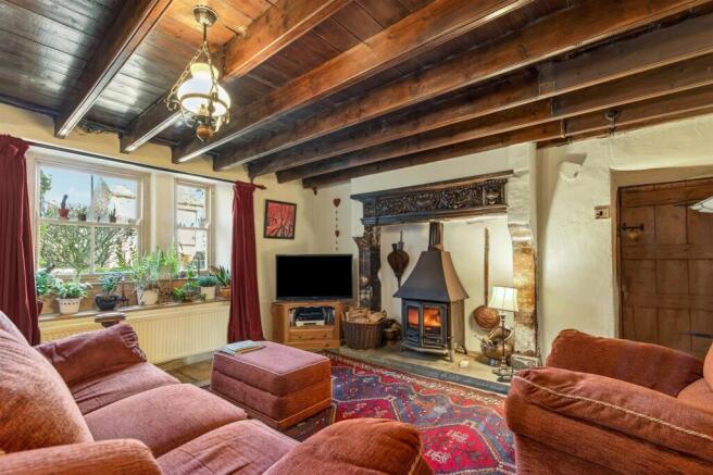 8687616-interior06.jpg