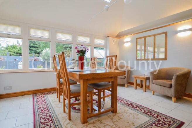 sun room.jpg