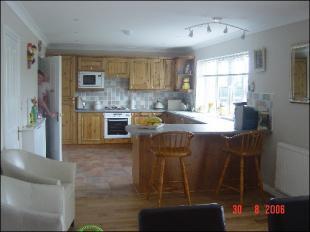 Kitchen / Dining Roo