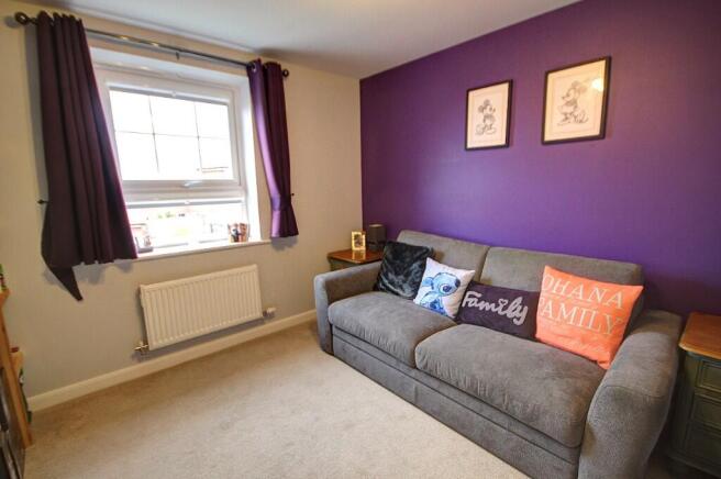 4 bed Detached for sale Image 12