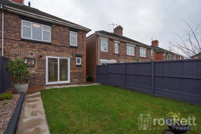 16WoodlandsRd_gwi_5316EW.jpg