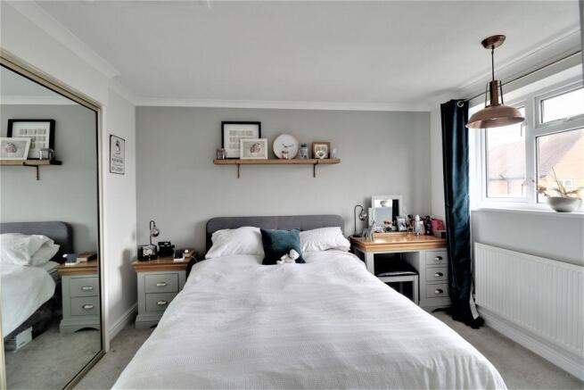 Bedroom 1 (Double)