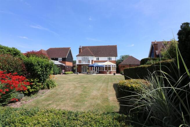 Rear View & Garden