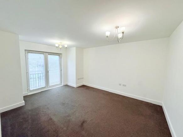 24 Chamberlain 3.jpg