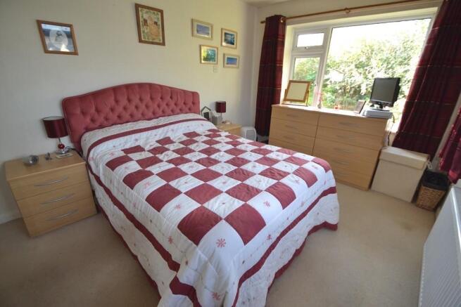bed 1
