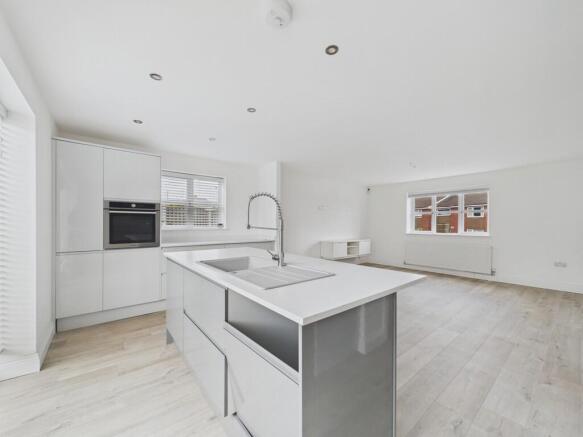 3 bed Detached for sale Image 6