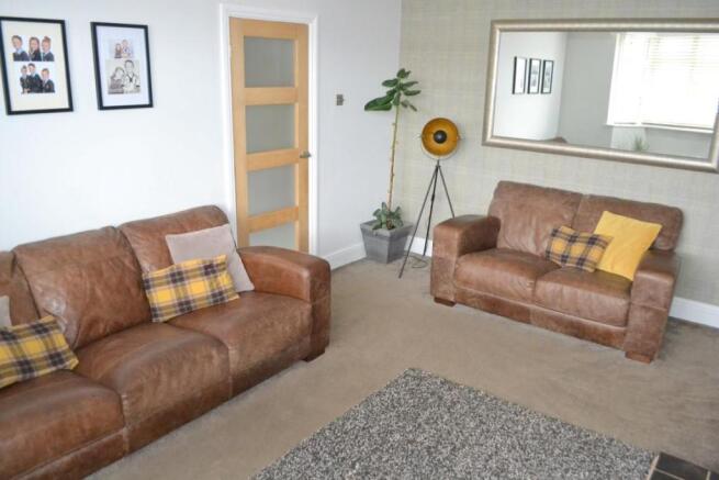 lounge2 (Medium).JPG