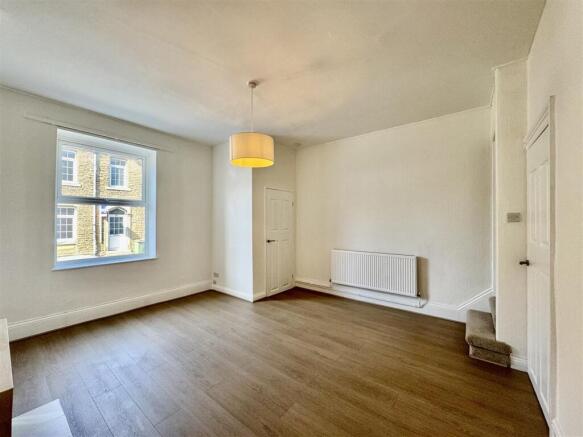 2 bed Terraced for sale Image 7