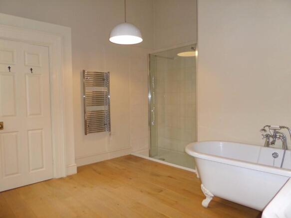 Master En-suite