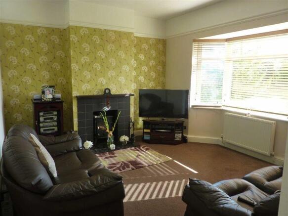 SITTING ROOM