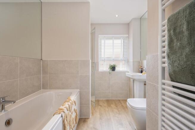 4 bed Detached for sale Image 10