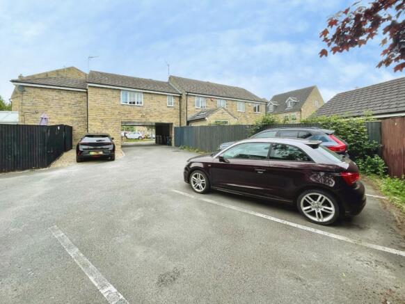 1 bed Apartment for sale Image 12