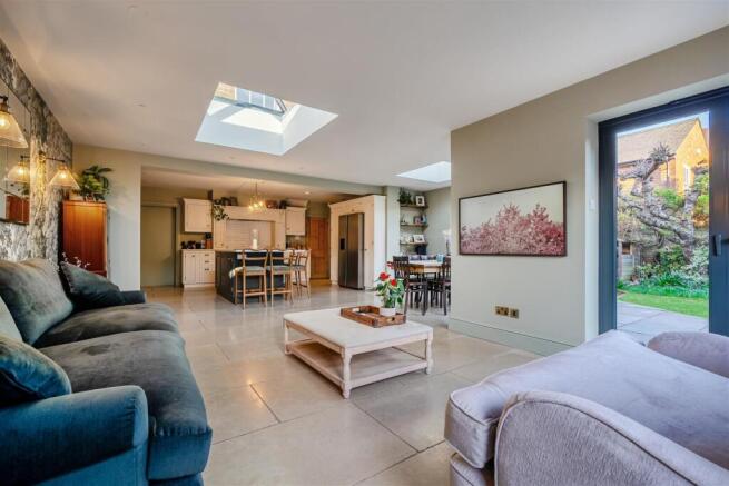 Kitchen / dining / family room