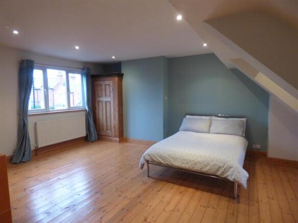 Master En-suite