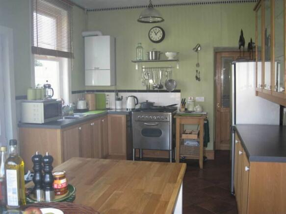 Photo 6