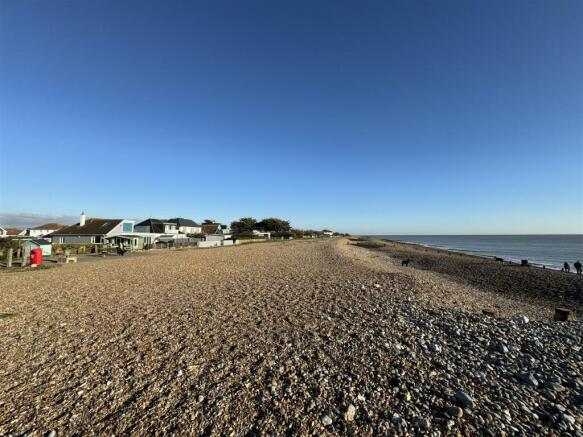SOUTH FERRING BEACH