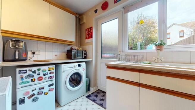 Holton Hill, Emerson Valley, Milton Keynes photo 4