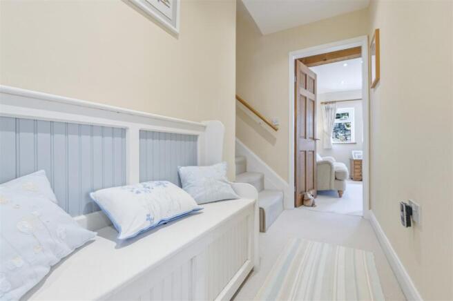 4 bed Detached for sale Image 11