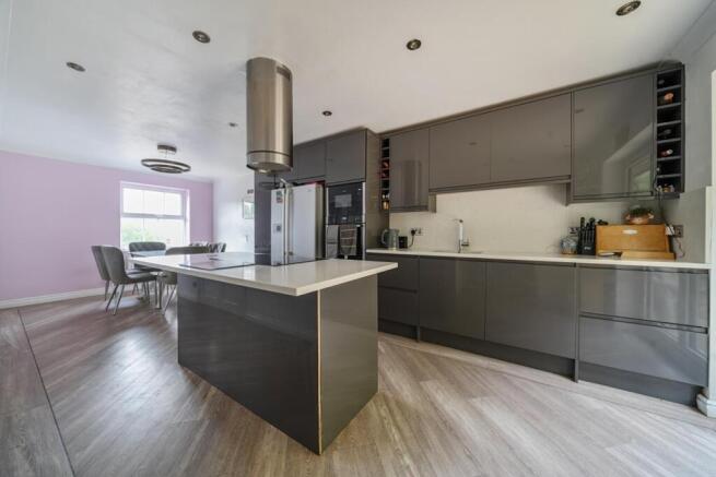 21-681b9598dab8f-1286163-ARW-21 .jpg