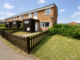 11, Hampton Close, Bedford MK45 3DA