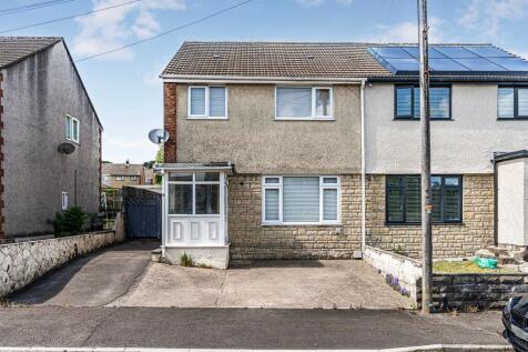 Crown Hill Drive, Llantwit Fardre, CF38