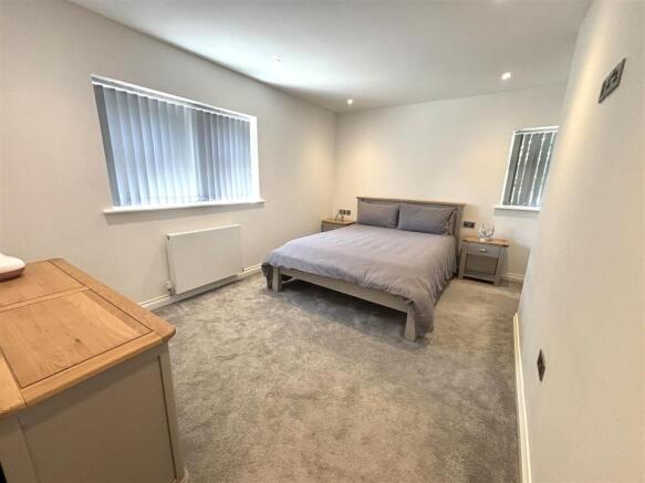 3 bed End of Terrace for sale Image 5