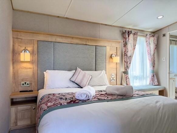 2 bed Lodge for sale Image 7