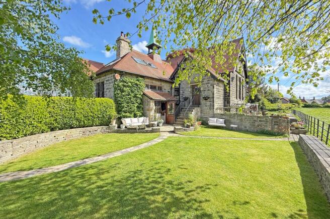 10 bed Detached for sale Image 5