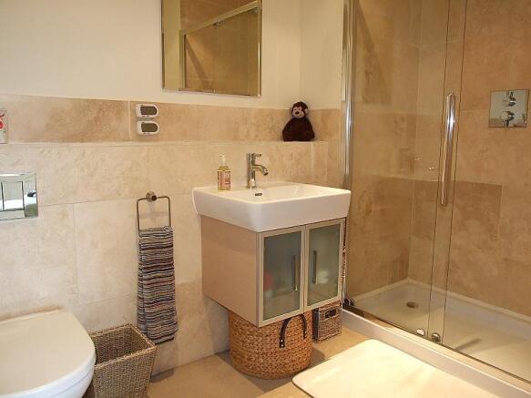 En Suite Shower Room