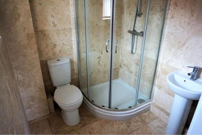 Master En-suite