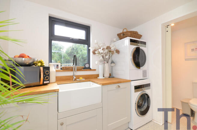 Utility Room.JPG