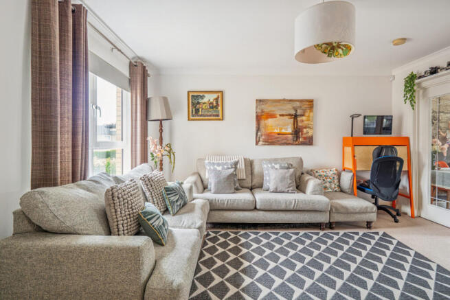 135B Spey Road, Bearsden, G61 1LF photo 4