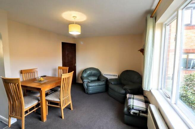 Lounge/diner