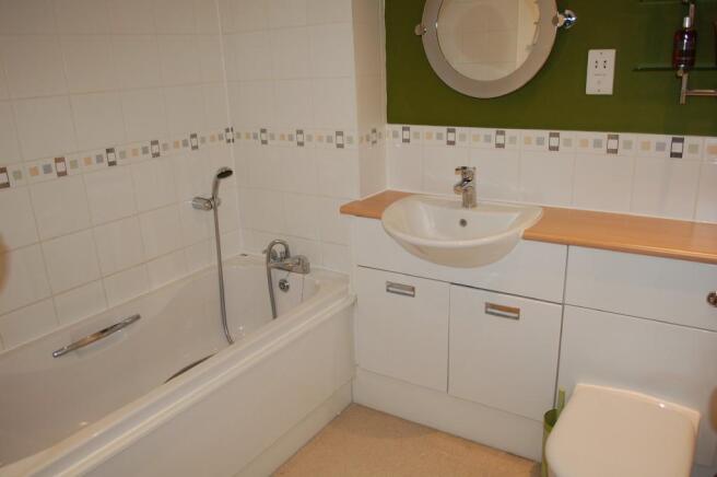 Photo 10