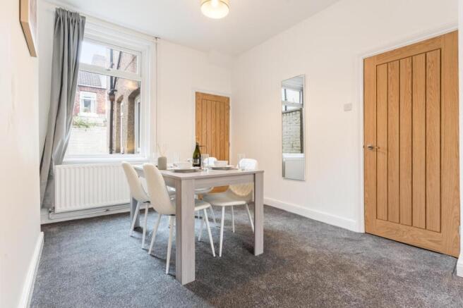 2 bed Terraced for sale Image 7