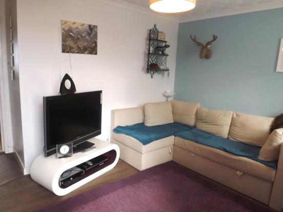 Current Lounge