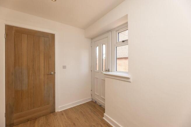 3 bed Semi-Detached for sale Image 7