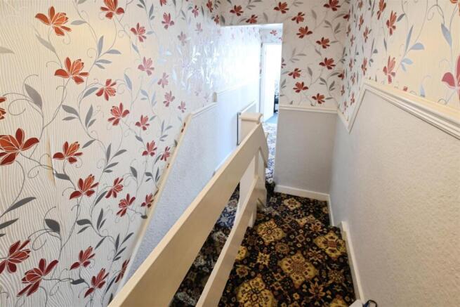 3 bed Terraced for sale Image 10