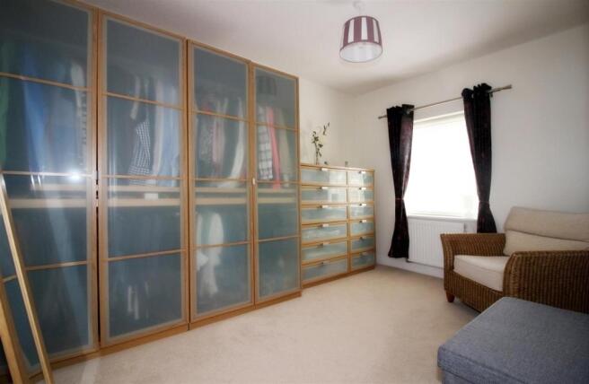7013_Cawthorn Close.