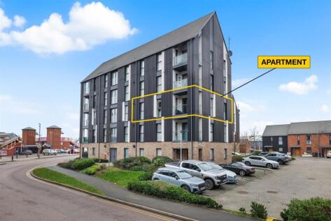 Stephenson Row, Stratford-Upon-Avon