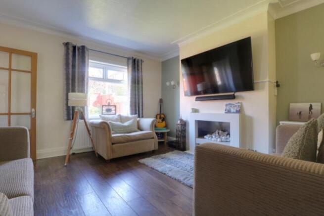 3 bed Semi-Detached for sale Image 6