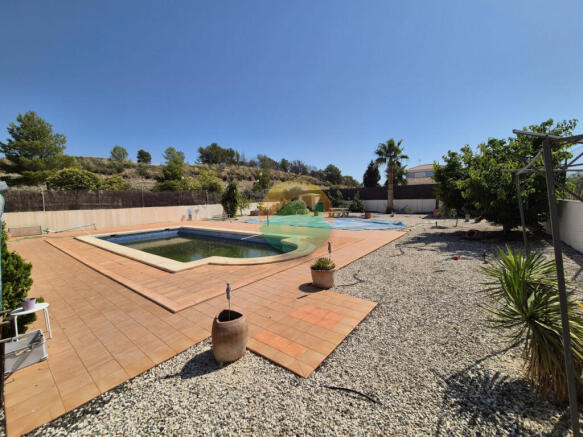 4 Bedroom Detached For Sale-CALA05-2