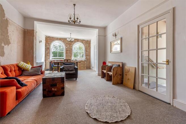 Living-Room-4.jpg