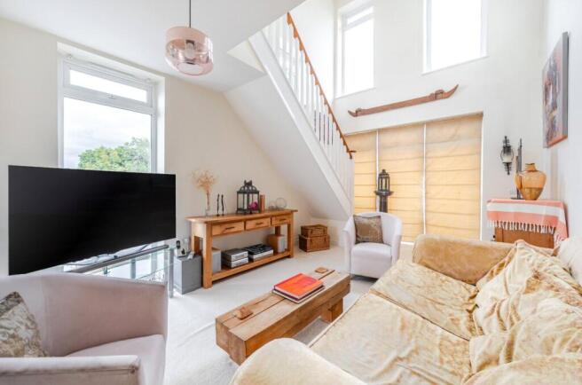 Rivett Drake Close, Guildford, GU2 photo 4