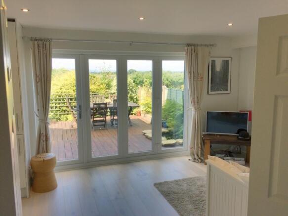 Bed/sitting room