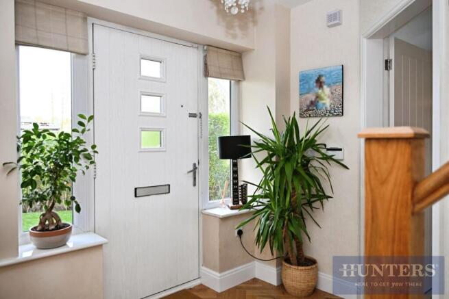 4 bed Detached for sale Image 5